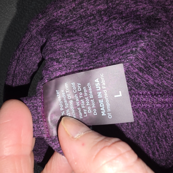 Bombshell Sportswear Buxom Sports Bra with Keyhole Detail - Purple Size L - Picture 4 of 4